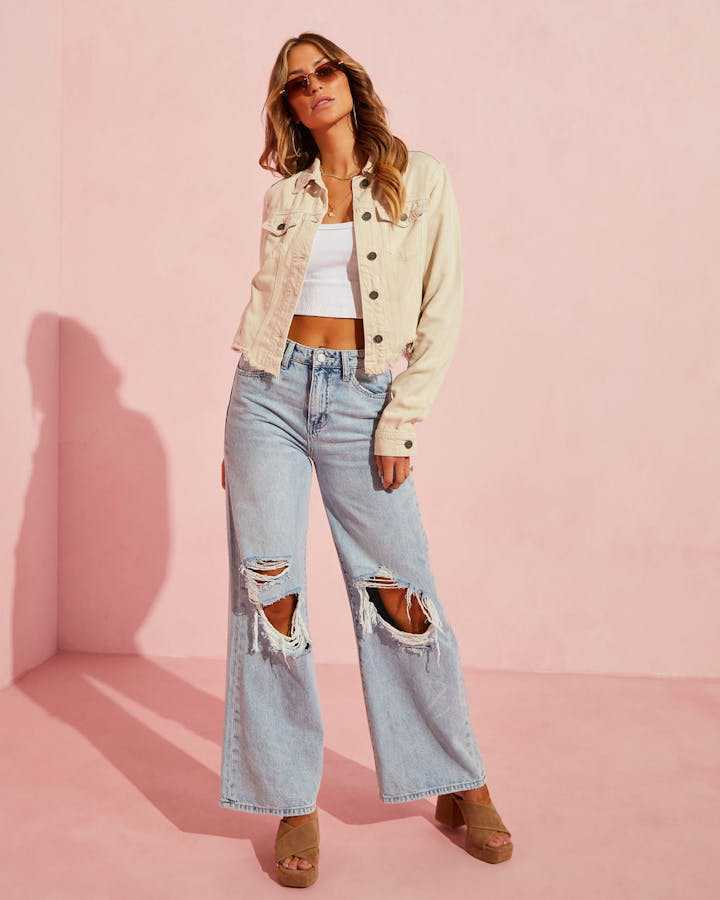 Tall Women’s Ripped Slimming Jeans – Long Inseam (34"-36")
High-Waisted Ripped Slimming Jeans for Tall Women